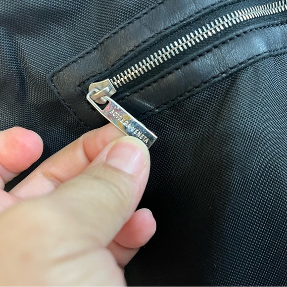 Bottega Veneta reversible synthetic nylon canvas tote - Picture 5 of 11